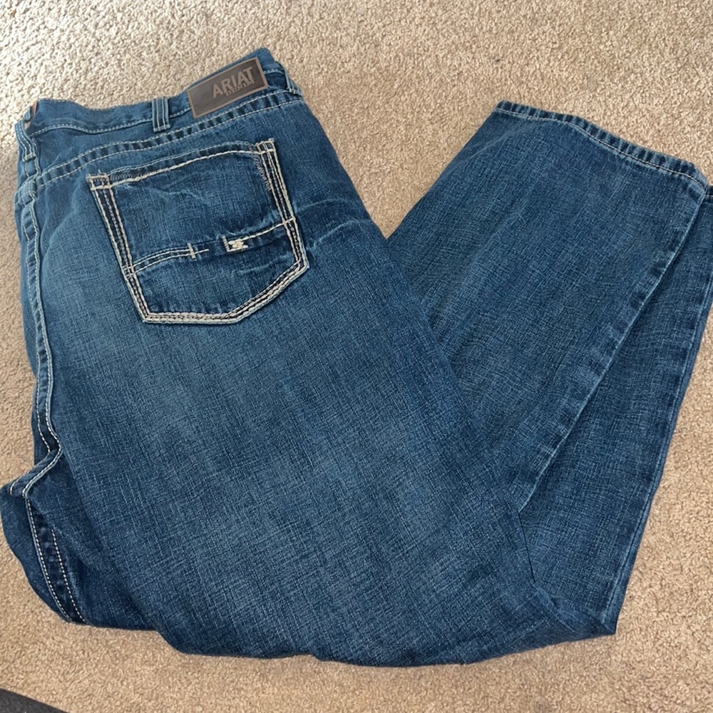 Mens Ariat Jeans Relaxed Boot Cut size 44/32